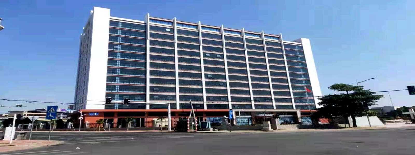 slide-3